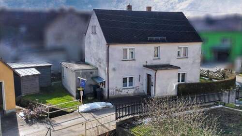 Vorderansicht - Ländliche Geborgenheit trifft Gestaltungsspielraum