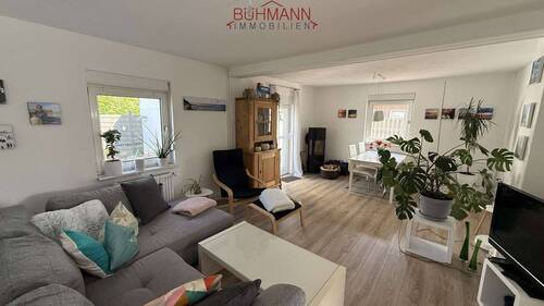 Wohn- und Esszimmer - 