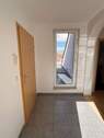 Eingangsbereich - Geräumige 4-Zimmer-Dachgeschosswohnung im Ortszentrum mit zwei Balkonen