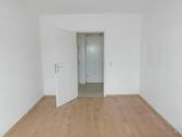 Zimmer 3 - 