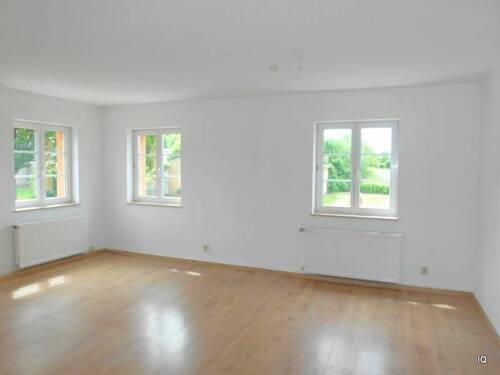 Zimmer 1 - 3 Zimmer Etagenwohnung in Döbeln