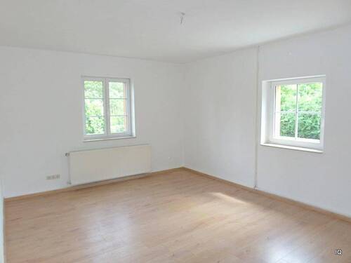 Zimmer 2 - 