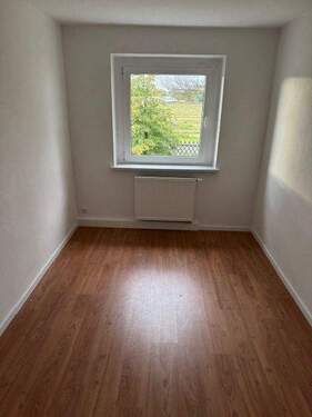 image003.jpg - Etagenwohnung mit 64,40 m&sup2; in Lindenau zur Miete