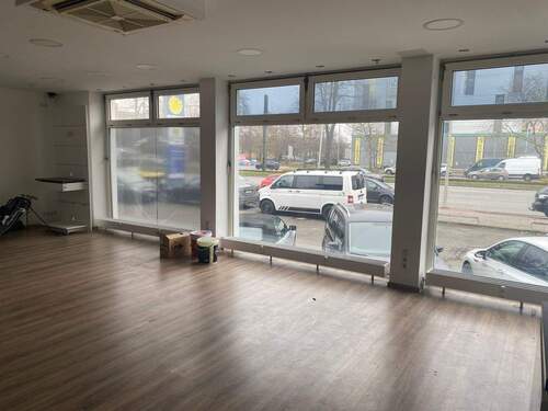 Schaufensterfront.JPG - Gewerbeobjekt (Büro, Produktion, Verkauf) zur Miete in Hannover