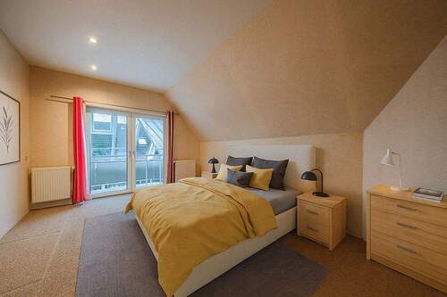 200-8560_Schlafzimmer_gestaged - 