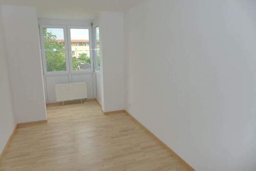 60a_Kind, Homeoffice oder....JPG - 