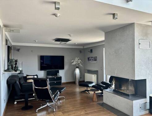 Wohn- / TV Zimmer - 