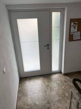 Hauseingangstür.jpeg - 