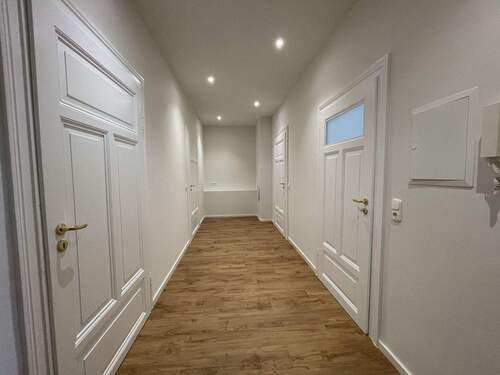 Flur Schu 11 - 2 Zimmer Etagenwohnung zur Miete in Görlitz