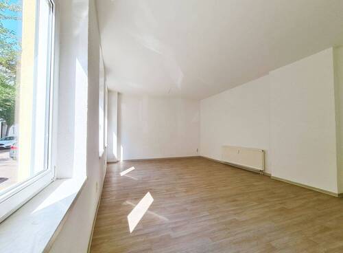 Wohnbereich - Etagenwohnung mit 150,00 m&sup2; in Köthen (Anhalt) zur Miete