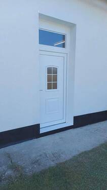Halleneingang mit Oberlicht - 