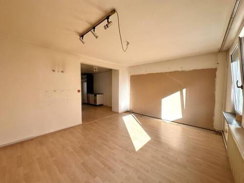 Wohn-/ Esszimmer im Erdgeschoss - 