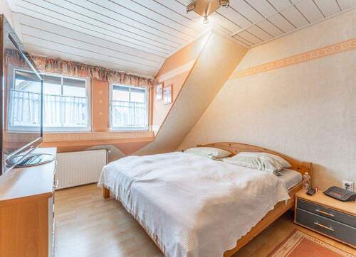 Schlafzimmer DG - 