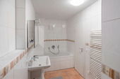 Badezimmer_Ansicht1 - 