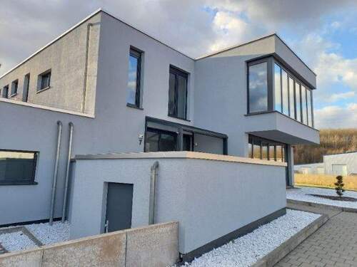 Ansicht - Einfamilienhaus zum Kaufen in Sankt Ingbert
