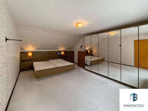 Schlafzimmer 1.OG - 