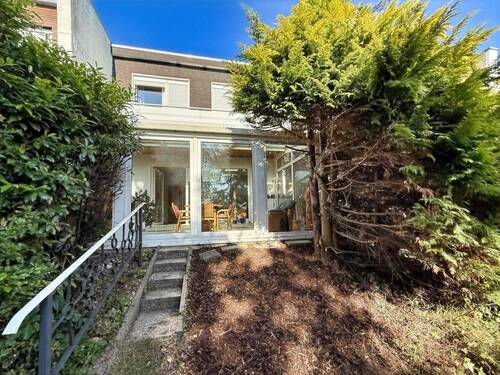 Außenansicht auf Wintergarten - 