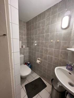 WC - Gewerbeobjekt (Büro, Produktion, Verkauf) zur Miete in Lüneburg