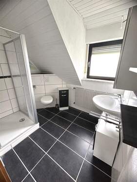 Bad - Einfamilienhaus mit 193,00 m&sup2; in Flachslanden zum Kaufen