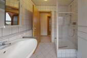 Badezimmer DG - 