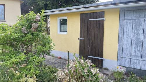 Schuppen - Einfamilienhaus mit 79,00 m&sup2; in Hoyerswerda zum Kaufen