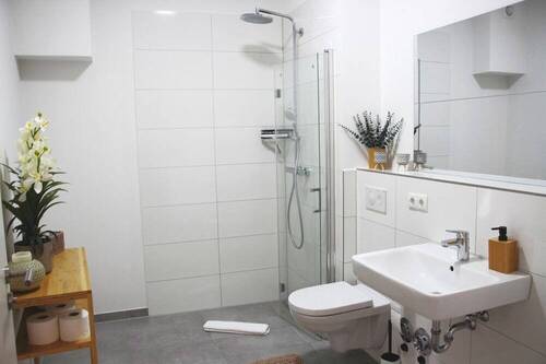 Wohnung 2, 5 - 