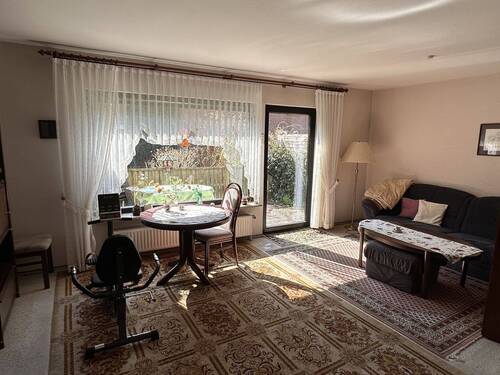 Wohnzimmer - Einfamilienhaus mit 120,00 m&sup2; in Celle zum Kaufen