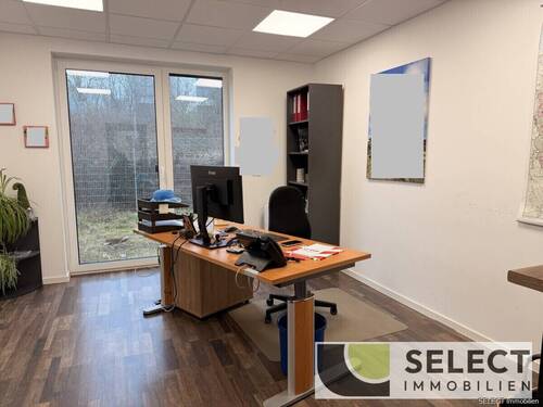 Büro - Halle in Schiffweiler zum Kaufen