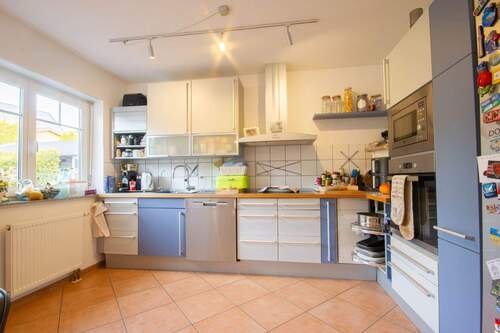 Küche - 6 Zimmer Doppelhaushälfte in Möhnesee