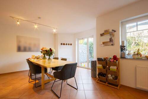 Küche-Essbereich - Doppelhaushälfte mit 173,00 m&sup2; in Möhnesee zum Kaufen