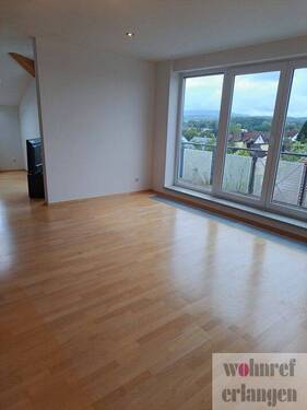  Wohnen - 3 Zimmer Etagenwohnung zur Miete in Forchheim