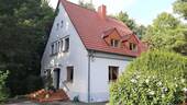 00 Hausansicht - Traumhaus in Bestlage in Frankfurt (Oder) mit großem Garten, Sauna & Teich
