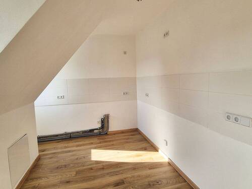 Küche.jpg - Etagenwohnung mit 83,00 m² in Leisnig zur Miete