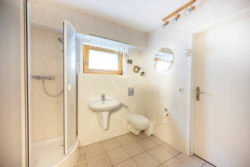 Duschbad KG - 