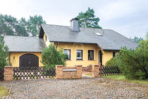 Eingang - 5 Zimmer Einfamilienhaus in Britz / Kolonie Britz