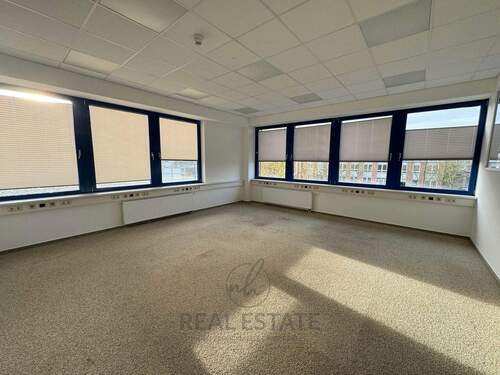 1.jpg - PROVISIONSFREIE BÜROETAGE IM 1. OBERGESCHOSS IN HAMBURG RAHLSTEDT