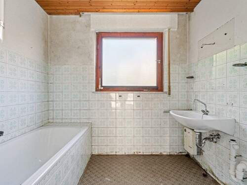 Bad im Erdgeschoss - Doppelhaushälfte mit 145,00 m&sup2; in Überlingen zum Kaufen