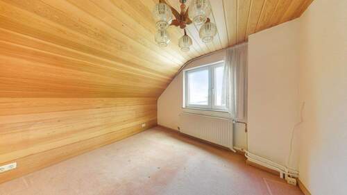 Schlafzimmer - Mehrfamilienhaus, Wohnhaus mit 76,00 m&sup2; in Bremen zum Kaufen