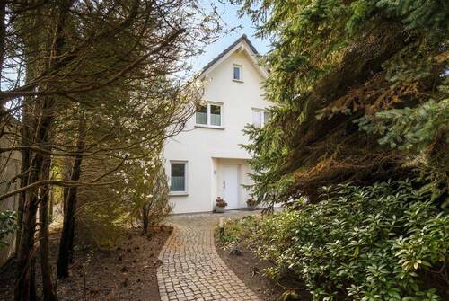 Bild 2 - 4 Zimmer Einfamilienhaus zum Kaufen in Kleinmachnow