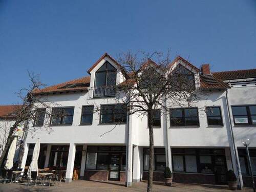 Außenansicht - Helle, 2 Zimmer Wohnung im Herzen von Deidesheim,( möbliert, unmöbliert oder gewerblich möglich)