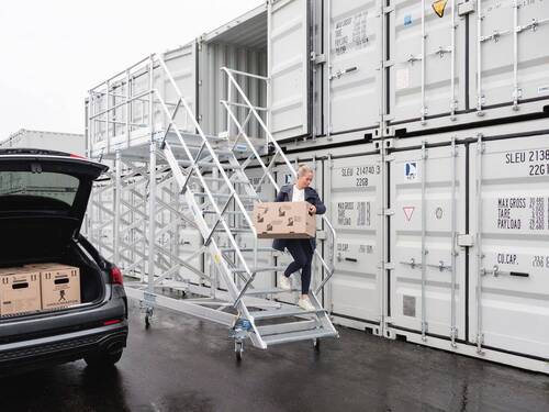 Günstiges Obergeschoss - Halle in Friedberg zur Miete