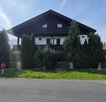 Attraktives Zweifamilienhaus mit Ausbaupotenzial in gefragter Lage von Miesbach