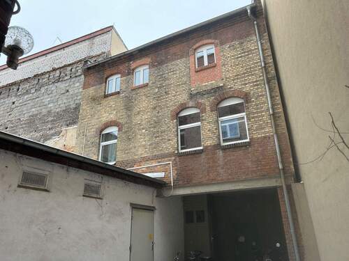 Rückansicht/Hinterhaus - Etagenwohnung mit 52,40 m&sup2; in Halle (Saale) zur Miete