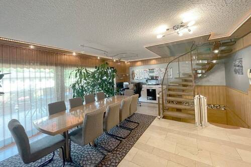 OG Wohnen - 5 Zimmer Einfamilienhaus zum Kaufen in Stuttgart