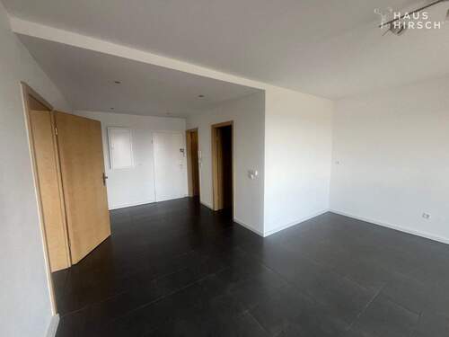 Blick zum Eingang - 1 Zimmer Etagenwohnung zum Kaufen in Hattersheim am Main