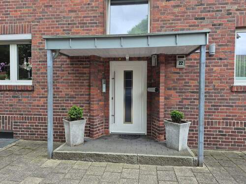 Eingang - 4 Zimmer Etagenwohnung zur Miete in Lingen (Ems)