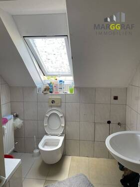 Badezimmer DG links - 