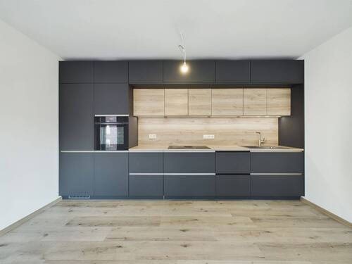 Küche (1) - Castelnau-Mattheis: Neuwertige 3ZKB-Wohnung in ruhiger Lage.