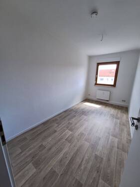 20260611_113437.jpg - Etagenwohnung mit 70,50 m&sup2; in Eisenach zur Miete