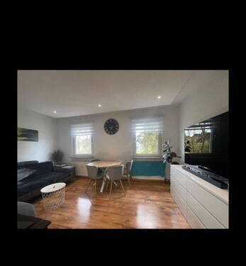 Bild 2 - 3 Zimmer Wohnung mit Balkon - 235.000,00 EUR Kaufpreis, ca.  67,00 m² Wohnfläche